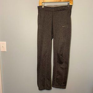 Women's Nike Thermafit Sweatpants-XS